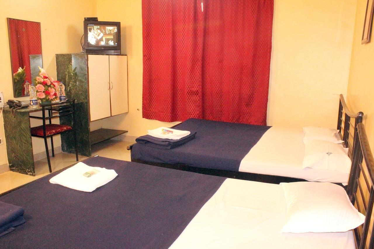 Hotel Homeland Pune Zewnętrze zdjęcie